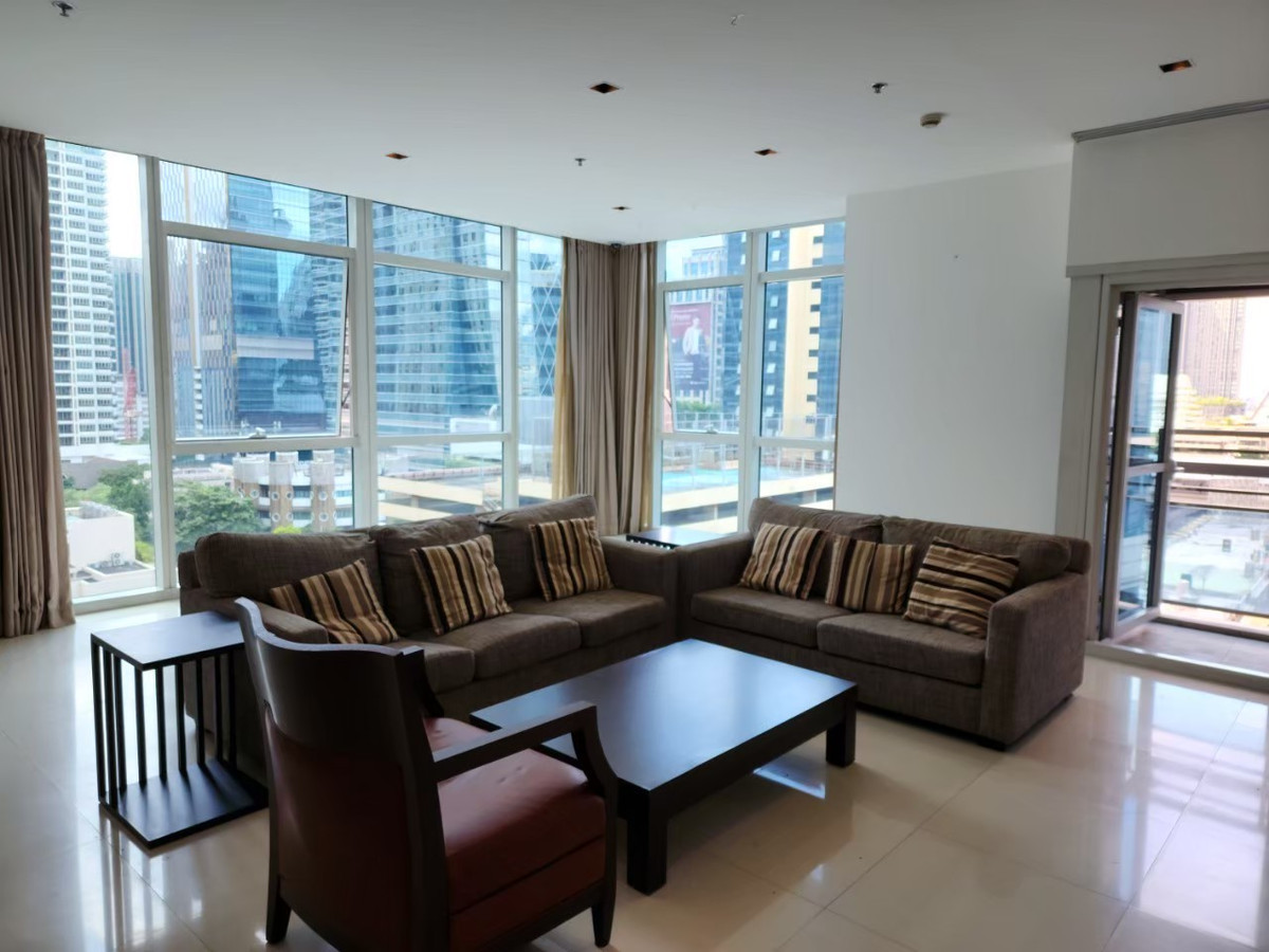For RentCondoWitthayu, Chidlom, Langsuan, Ploenchit : For rent Athenee Residence!✨4 bedroom 189 sq.m fully furnished near BTS Ploenchit