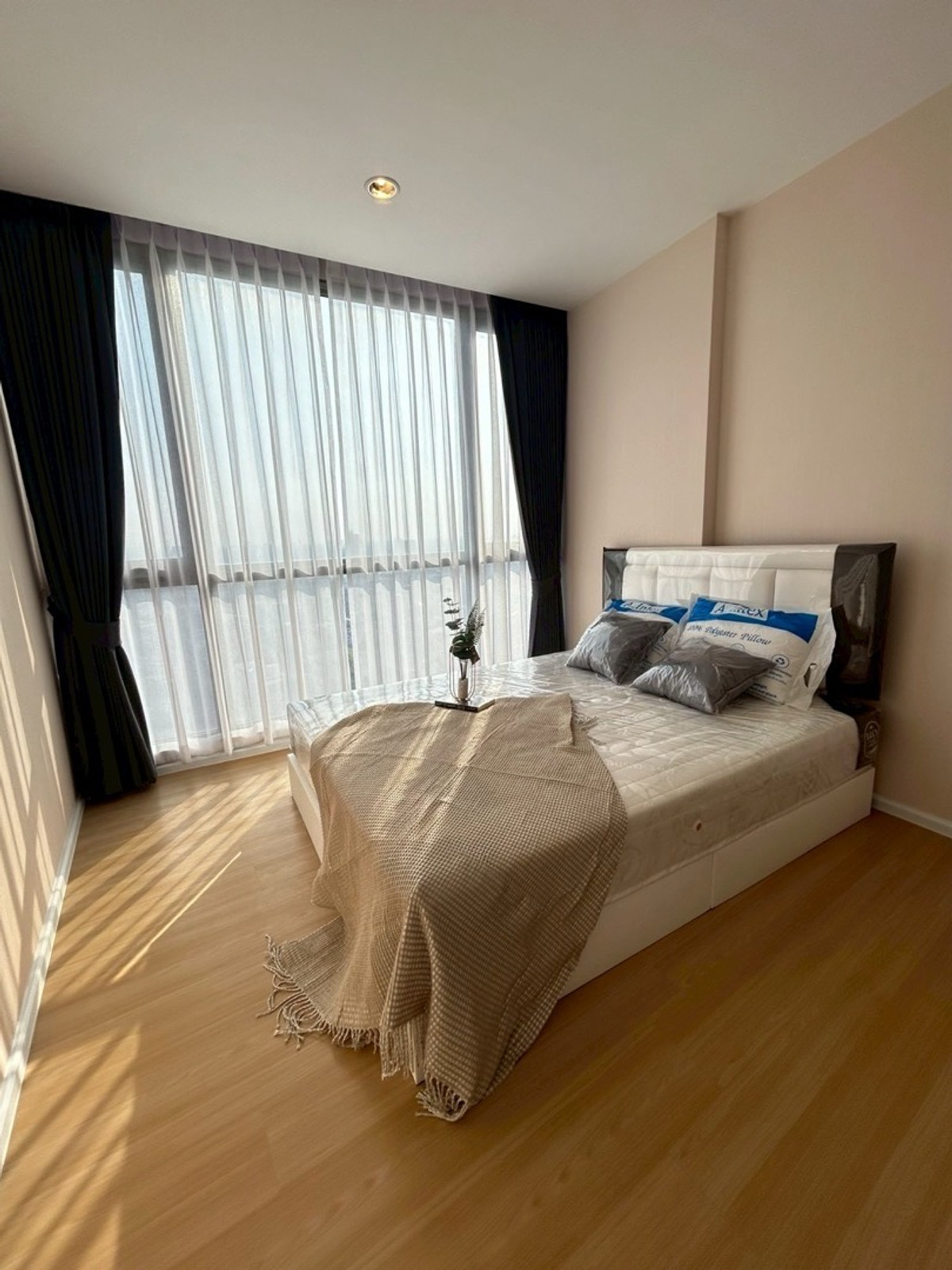 CondoRattanathibet, Sanambinna : Condo with direct installments!!! The Cuvee Tiwanon is cheaper than renting it yourself!!!