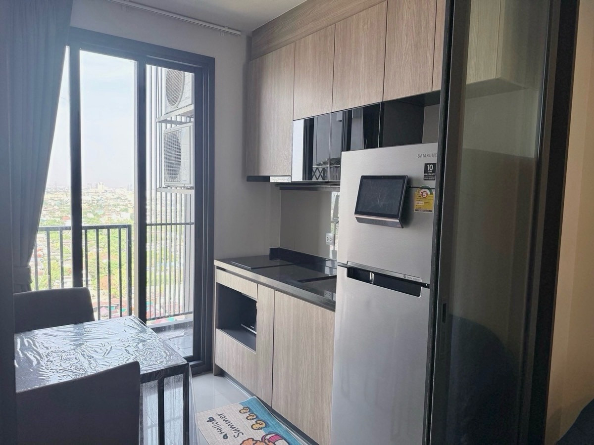 ให้เช่าคอนโดบางซื่อ วงศ์สว่าง เตาปูน : 📍โครงการ : The Line Wongsawang 🚝 ใกล้ : MRT วงศ์สว่าง 100 เมตร💵 ราคาเช่า : 12,500 บาท / เดือน