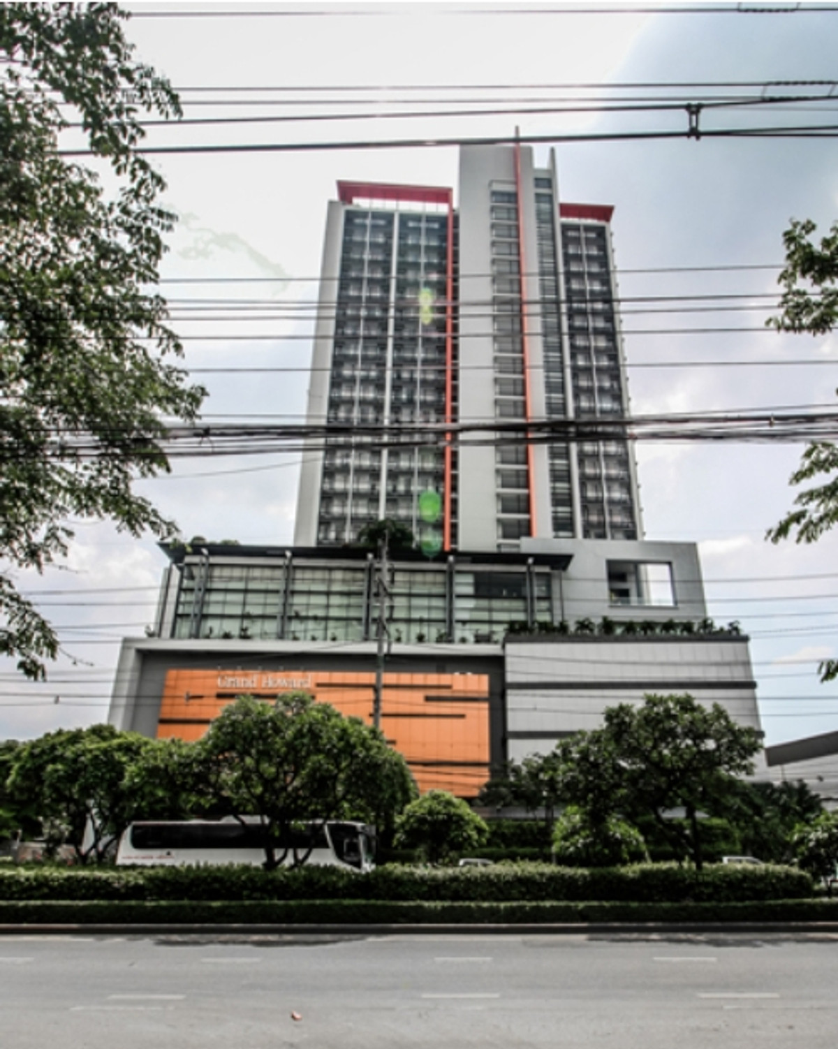 For SaleCondoSathorn, Narathiwat : ✨ For Sale: Supalai Lite Sathorn-Charoenrat Condo ✨ 💰 Only 4,395,000 THB