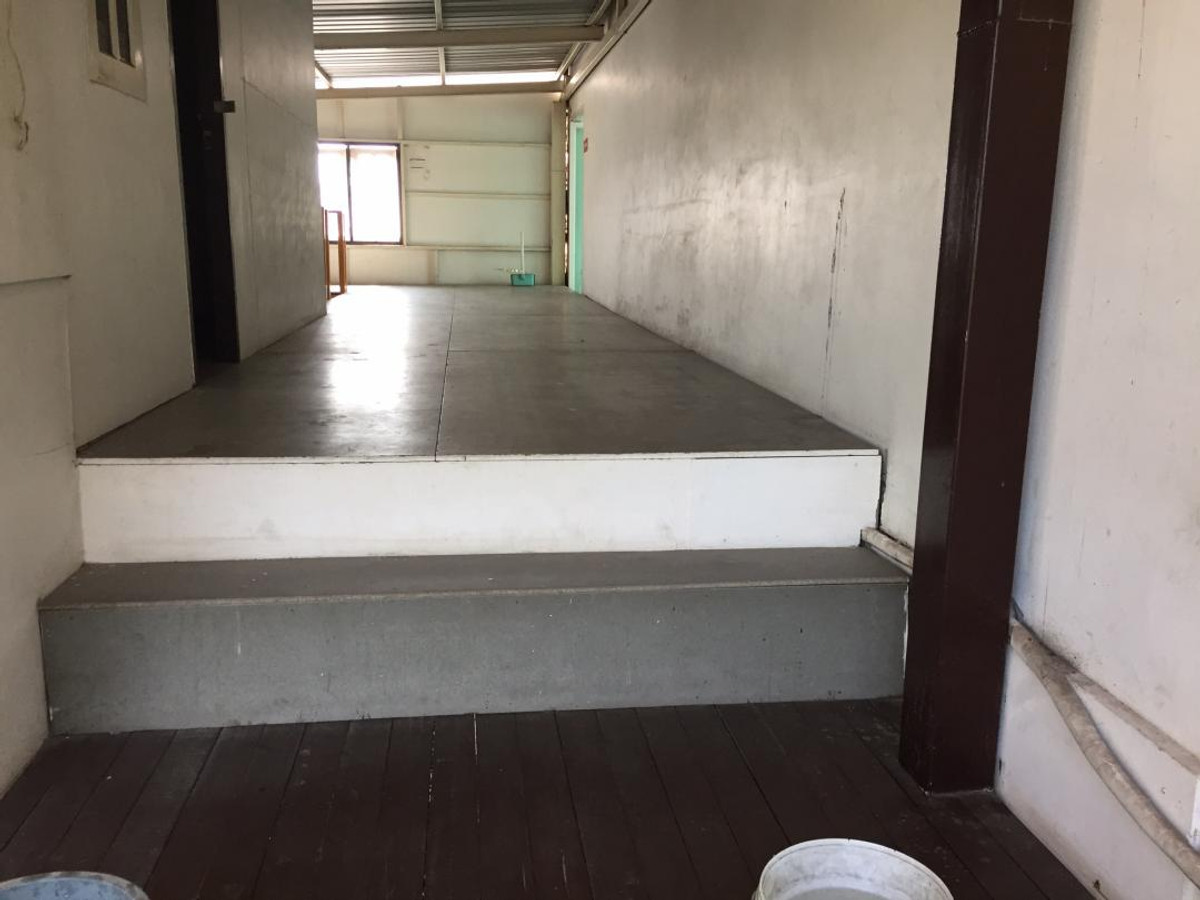 For RentHouseRama 2, Bang Khun Thian : For rent, detached house/office building, 3 floors, newly renovated, total usable area 780 sq m., land 73.6 sq m., 6 rooms, 4 bathrooms, near Central Rama 2.