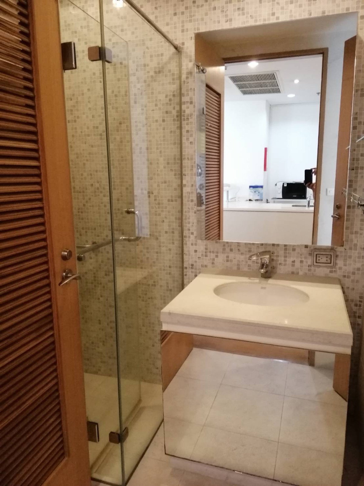 For RentCondoSilom, Saladaeng, Bangrak : For Rent Condo The Royal Saladaeng fully furnished (S15-21587) 