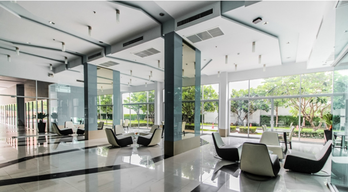 ขายคอนโดสาทร นราธิวาส : ✨ For Sale: Supalai Lite Sathorn-Charoenrat Condo ✨  💰 Only 4,395,000 THB