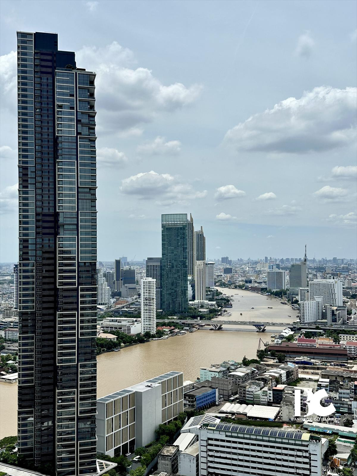 ขายคอนโดสาทร นราธิวาส : RHYTHM Charoenkrung Pavilion คอนโดวิวแม่น้ำ ใกล้สถานีรถไฟฟ้า BTS สะพานตากสิน