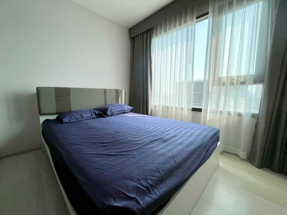 ให้เช่าคอนโดปิ่นเกล้า จรัญสนิทวงศ์ : @condocurator📍ให้เช่า Life Pinklao เฟอร์นิเจอร์ครบ มีเครื่องซักผ้า [PM0531]