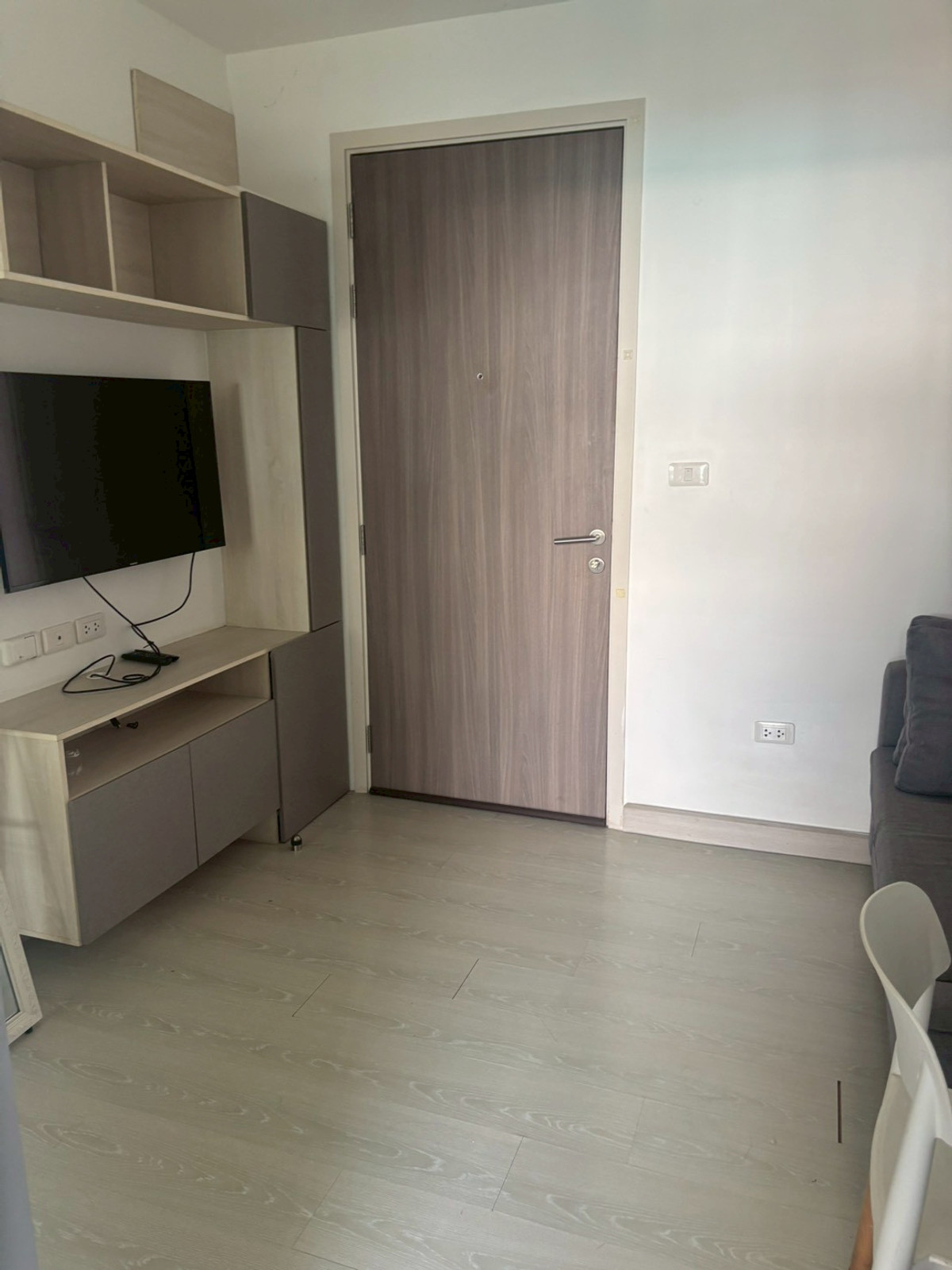 For SaleCondoRama 2, Bang Khun Thian : 94198 - Condo for sale, The Niche ID Rama 2, room 29.77 sq m. Sold with tenant, can buy for investment.