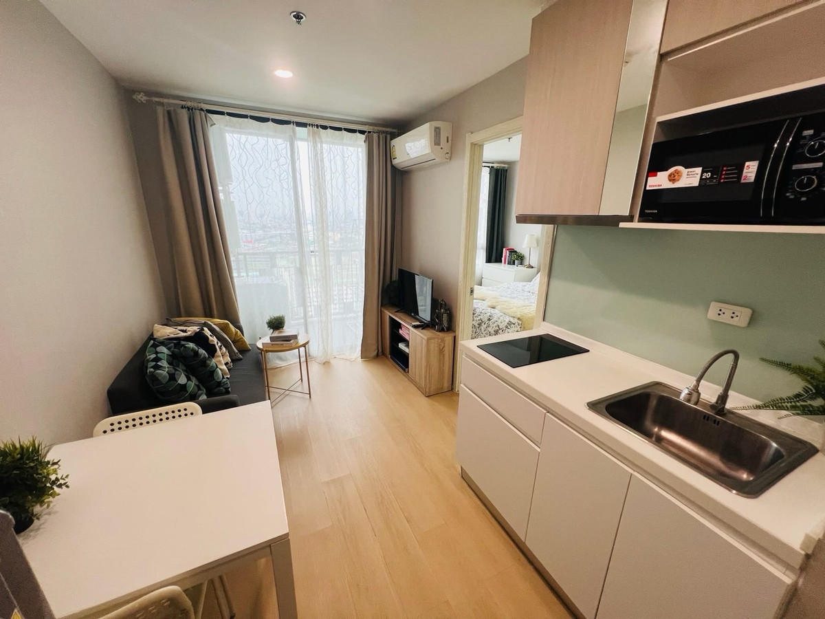 For RentCondoOnnut, Udomsuk : Luxury condo for rent in the heart of On Nut, Artemis, 21st floor, city view. Good location, convenient travel 800 meters from BTS and near Sukhumvit Road Plenty of food near the project Complete with furniture and electrical appliances, ready to move in 
