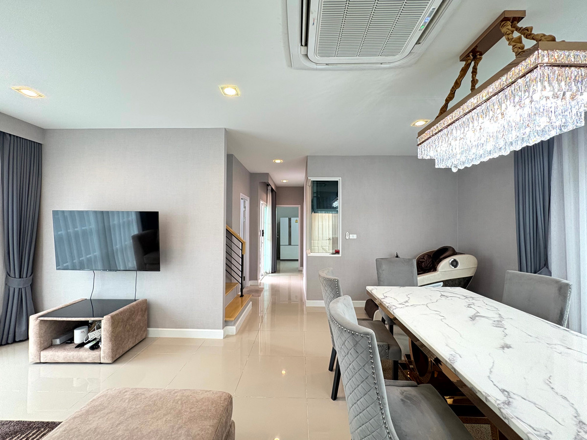 For RentHouseSamut Prakan,Samrong : New Luxury 4Beds 4Baths Sukhumvit 113 For Rent, Ready to Move In! Golden Neo Sukhumvit Lasalle