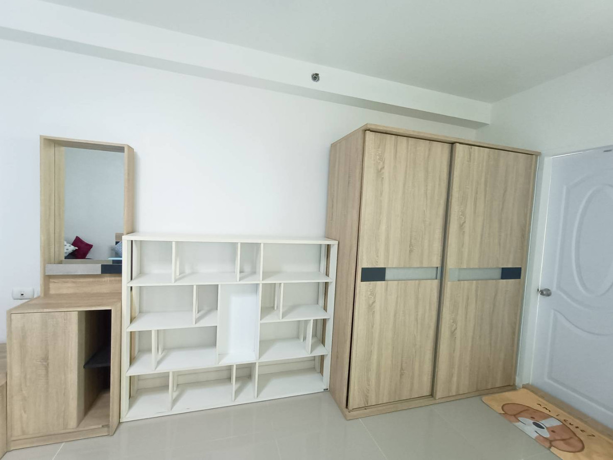 For RentCondoPattanakan, Srinakarin : Condo for rent, Supalai Park Srinakarin, fully furnished, ready to move in, next to the BTS.