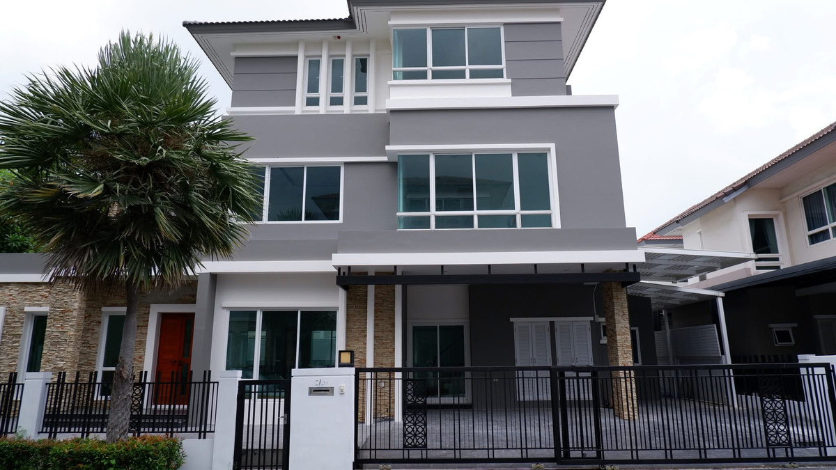 ให้เช่าบ้านพัฒนาการ ศรีนครินทร์ : FOR RENT : บ้านเดี่ยว Grand Bangkok Boulevard พระราม9-ศรีนครินทร์ ติด Wellington College