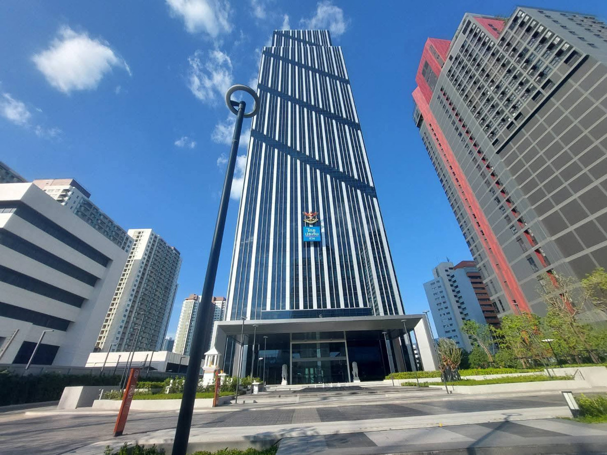 ให้เช่าสำนักงานรัชดา ห้วยขวาง : V.ONE TOWER  สำนักงานให้เช่า ติดถนนพระราม 9  ใกล้รถไฟฟ้าสายสีส้ม MRTA สถานี รฟม. เริ่ม 88 ตร.ม. ค่าเช่า 63,360 บาท/เดือน