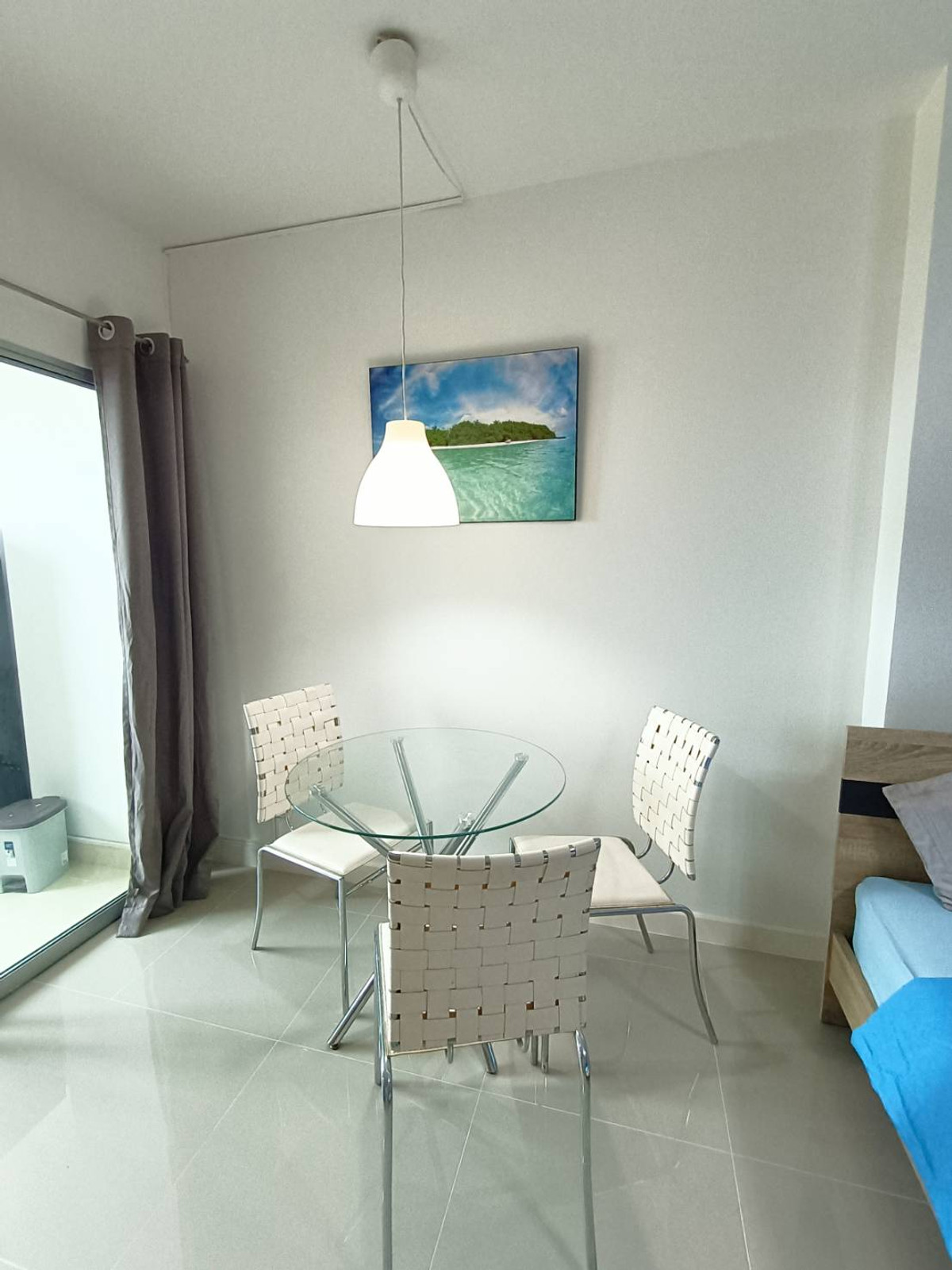 For RentCondoPattanakan, Srinakarin : Condo for rent, Supalai Park Srinakarin, fully furnished, ready to move in, next to the BTS.