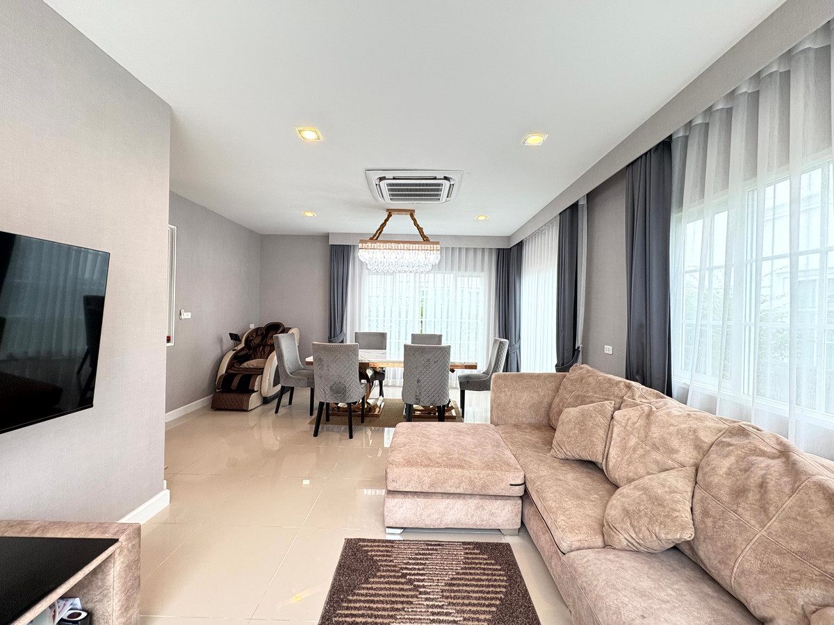 For RentHouseSamut Prakan,Samrong : New Luxury 4Beds 4Baths Sukhumvit 113 For Rent, Ready to Move In! Golden Neo Sukhumvit Lasalle