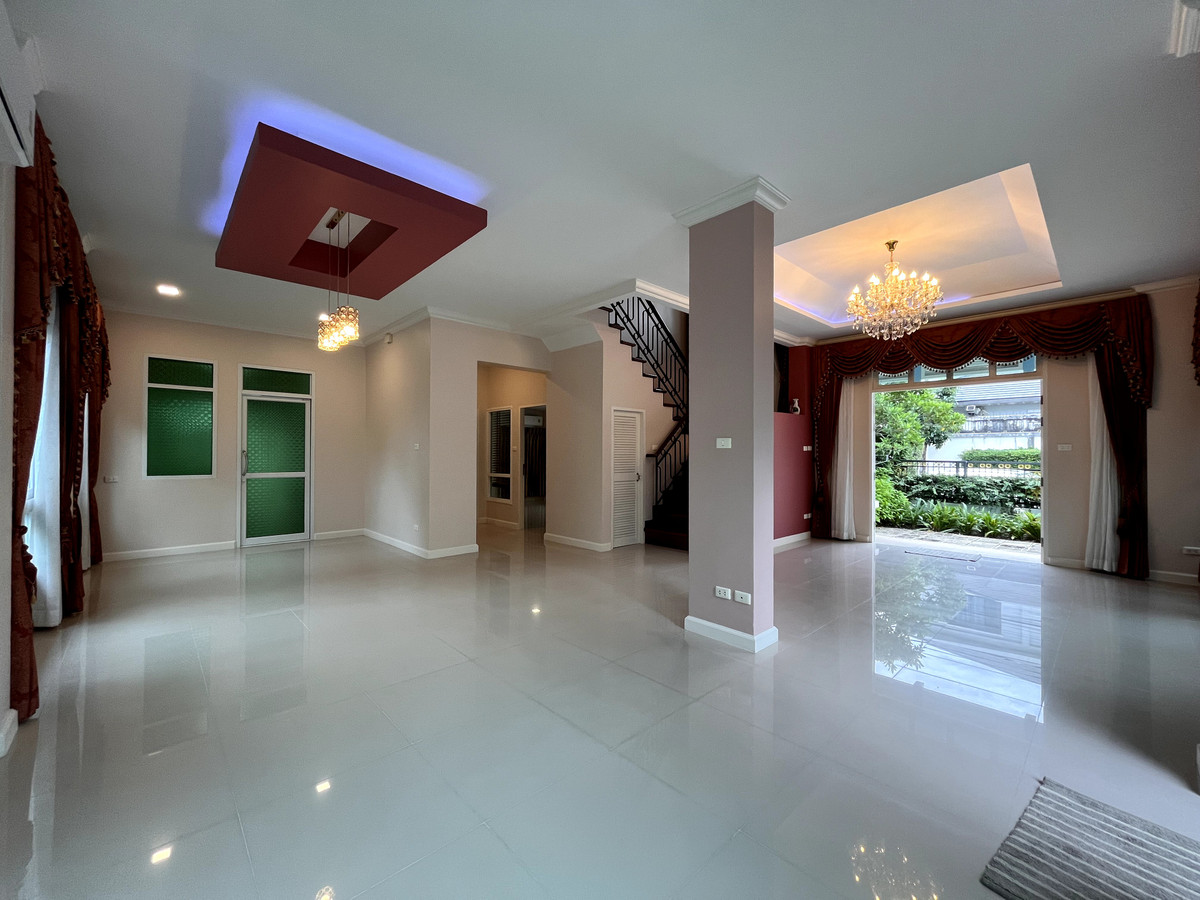 ขายบ้านลาดกระบัง สุวรรณภูมิ :  เพอร์เฟค มาสเตอร์พีซ สุขุมวิท 77 / 4 ห้องนอน (ขาย), Perfect Masterpiece Sukhumvit 77 / 4 Bedrooms (FOR SALE) POON050