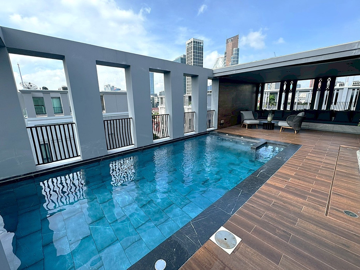 ขายอารีย์ อนุสาวรีย์ : 🏡 บ้านแฝดหรู 5 ชั้น พร้อมลิฟต์ส่วนตัว & สระว่ายน้ำ อารีย์-พหลโยธิน 