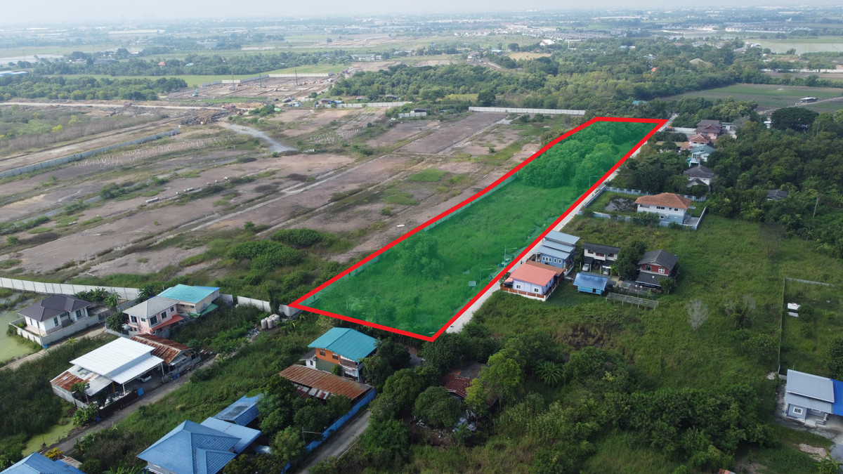 For SaleLandPathum Thani,Rangsit, Thammasat : 🔥 The plot is very beautiful! Pink land plan, 8 rai, Bang Khu Wat, front width almost 330 m., in a community zone - has potential. Grows in the city of Pathum Suitable for immediate project, title deed ready! 🔥