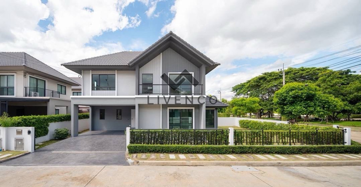 For SaleHousePhutthamonthon, Salaya : Single house for sale, Pave (Pinklao-Salaya) 
 View in front of the garden, corner plot ♥️