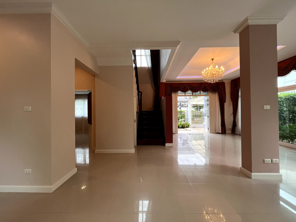 ขายบ้านลาดกระบัง สุวรรณภูมิ :  เพอร์เฟค มาสเตอร์พีซ สุขุมวิท 77 / 4 ห้องนอน (ขาย), Perfect Masterpiece Sukhumvit 77 / 4 Bedrooms (FOR SALE) POON050