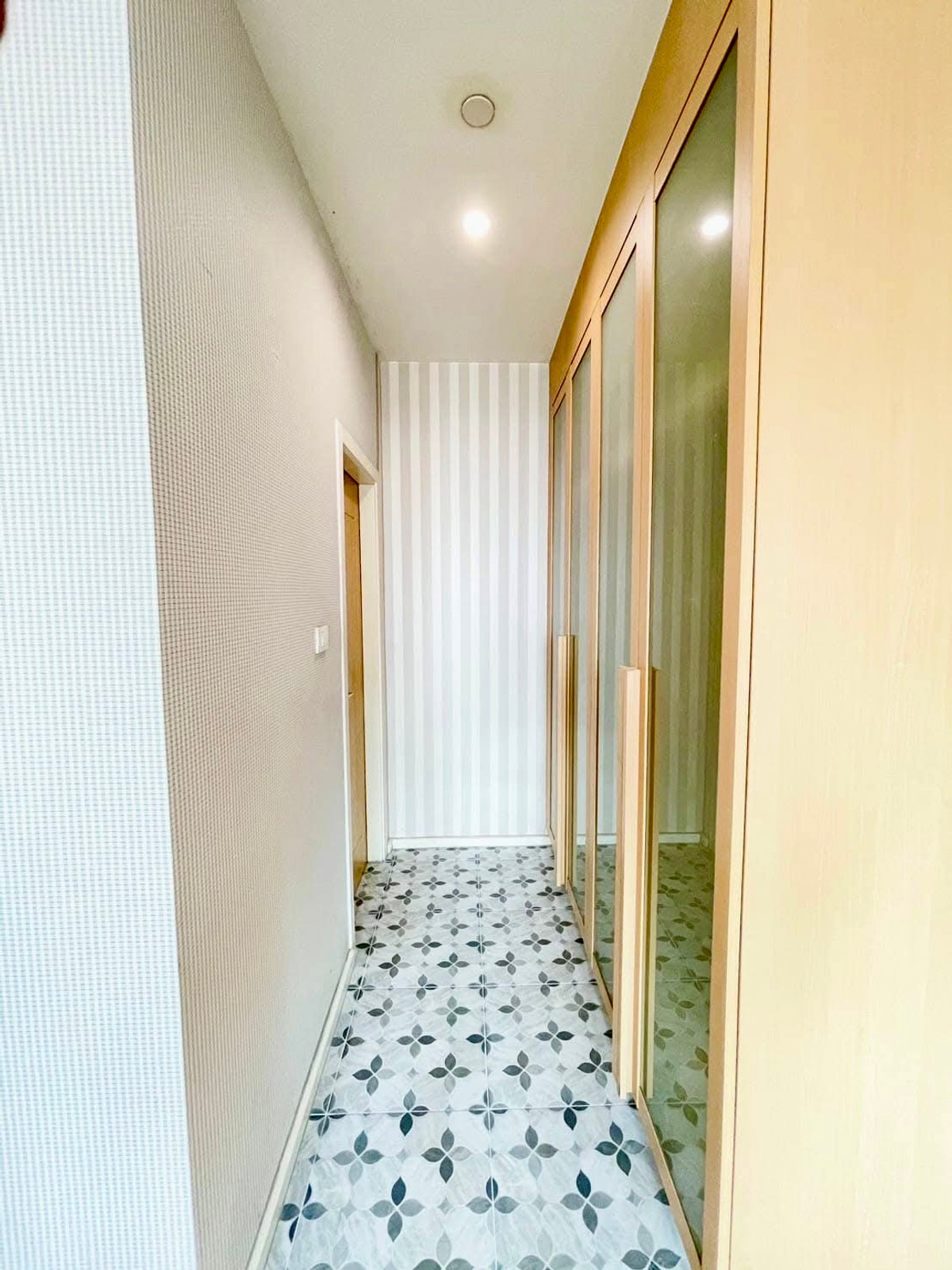 ขายคอนโดเกษตรศาสตร์ รัชโยธิน : ขายคอนโด Wind Ratchayothin | 1 ห้องนอน | วิวตึกช้างสุดอลังการ ทำเลติด BTS รัชโยธิน & Major รัชโยธิน  โอกาสดีสำหรับผู้มองหาคอนโดทำเลศักยภาพที่สุดในย่านรัชโยธิน