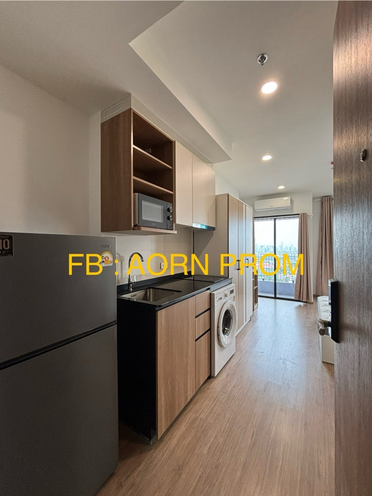 For RentCondoBang kae, Phetkasem : ❤️ New room, first hand ❤️ 9,500 baht, central area open 24 hours. 🌈 The livin Phetkasem 🌈 The livin Phetkasem 🚆 next to MRT Phasi Charoen, walk only 200 meters.