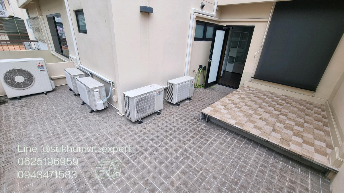 For RentHome OfficeSukhumvit, Asoke, Thonglor : For rent - Townhouse / Home Office Phrom Phong   House width 9.5 meters.