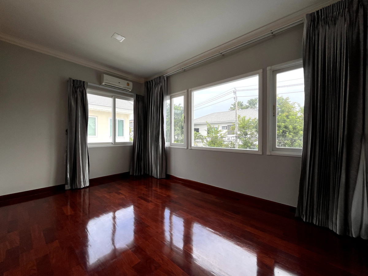 ขายบ้านลาดกระบัง สุวรรณภูมิ :  เพอร์เฟค มาสเตอร์พีซ สุขุมวิท 77 / 4 ห้องนอน (ขาย), Perfect Masterpiece Sukhumvit 77 / 4 Bedrooms (FOR SALE) POON050