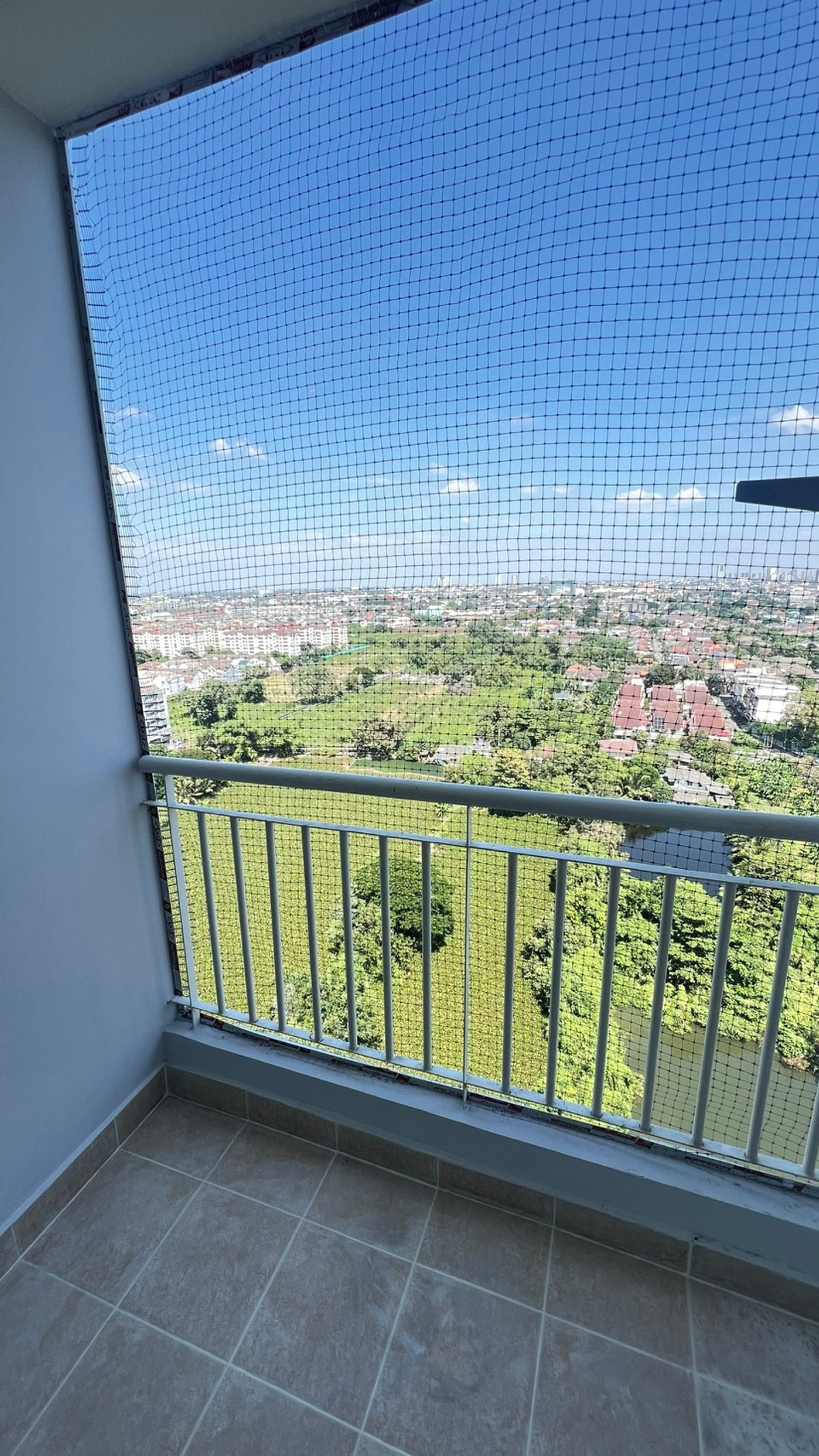 ขายคอนโดรัตนาธิเบศร์ สนามบินน้ำ พระนั่งเกล้า : ขายด่วนมาก.!! คอนโด 44.7 ตรม. ซิตี้โฮม รัตนาธิเบศร์ ชั้น 20 อาคาร 1 Renovate แล้ว ราคาสุดพิเศษ 1.59 ล้านบาท