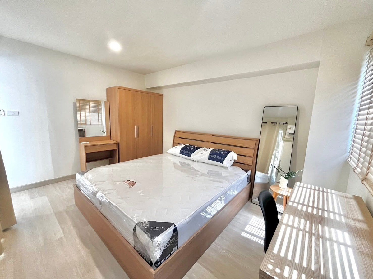 ให้เช่าคอนโดสุขุมวิท อโศก ทองหล่อ : ให้เช่าด่วน คอนโด ทองหล่อ ทาวเวอร์ ชั้น 13 ขนาด 49 ตรม. 2ห้องนอน 1ห้องน้ำ ราคา 19,000 บาท  ใจกลางทองหล่อ ใกล้โรงพยาบาลสมิติเวช ติด สน.ทองหล่อ 