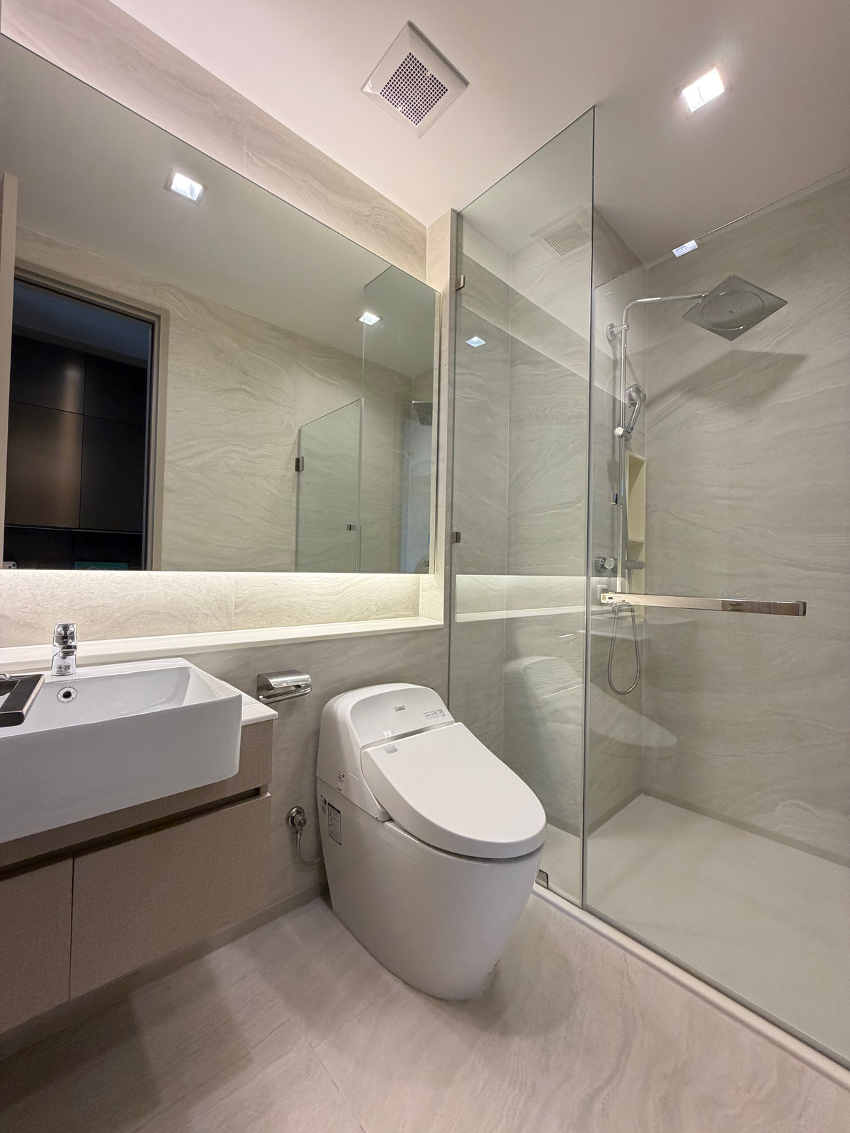 For RentCondoRatchathewi,Phayathai : ⚜️ Brand new 1 bedroom for rent at THE ADDRESS SIAM-RATCHATHEWI ⚜️