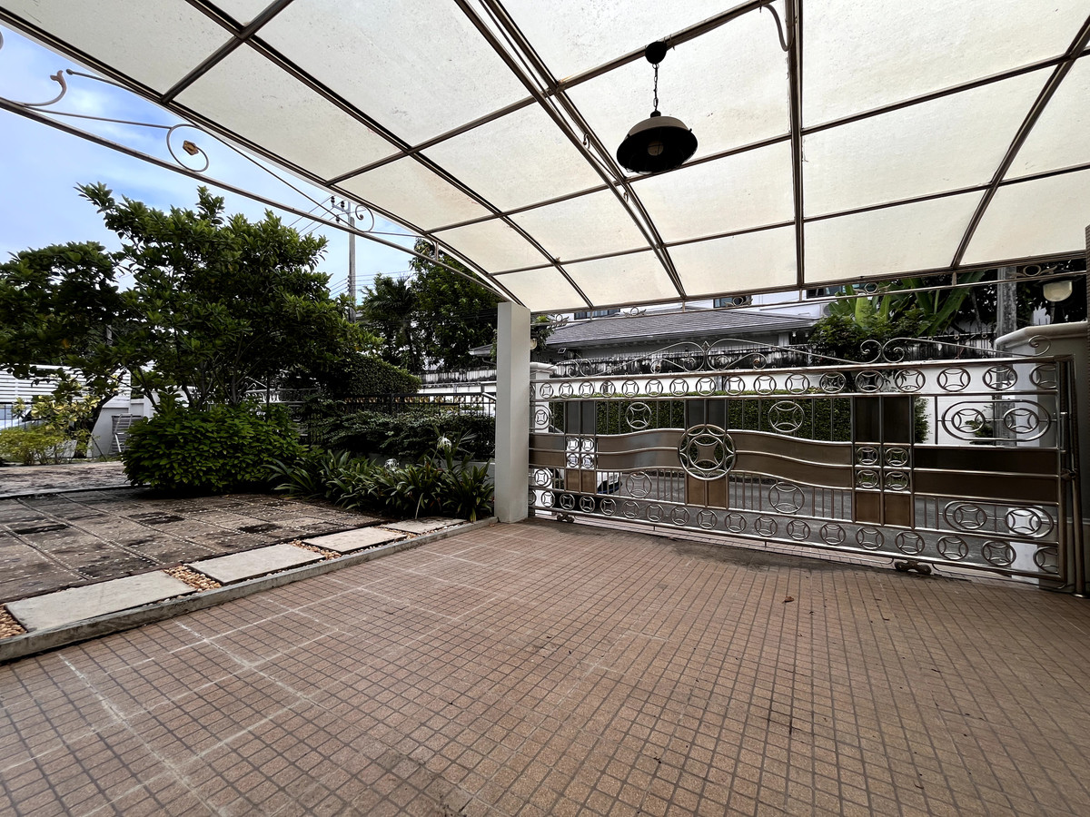 ขายบ้านลาดกระบัง สุวรรณภูมิ :  เพอร์เฟค มาสเตอร์พีซ สุขุมวิท 77 / 4 ห้องนอน (ขาย), Perfect Masterpiece Sukhumvit 77 / 4 Bedrooms (FOR SALE) POON050