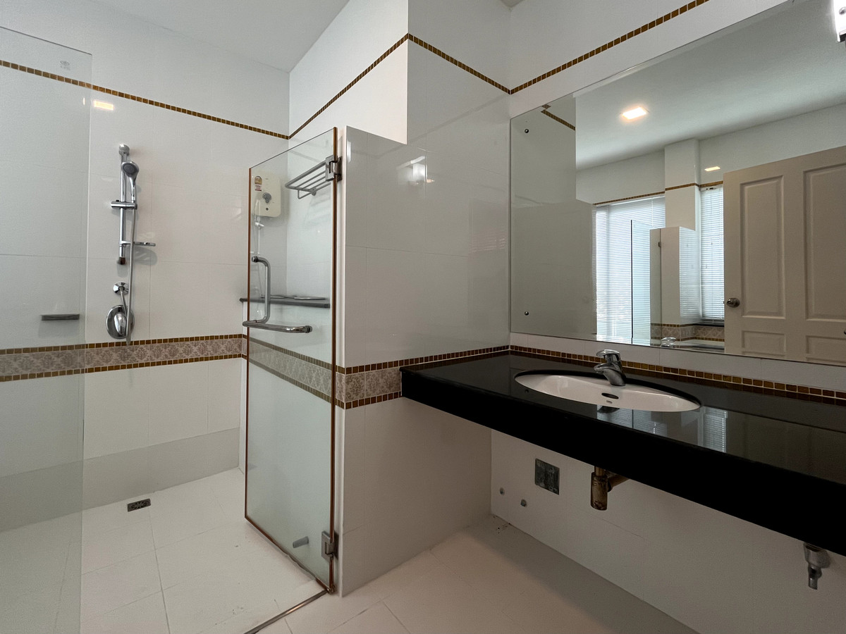 ขายบ้านลาดกระบัง สุวรรณภูมิ :  เพอร์เฟค มาสเตอร์พีซ สุขุมวิท 77 / 4 ห้องนอน (ขาย), Perfect Masterpiece Sukhumvit 77 / 4 Bedrooms (FOR SALE) POON050