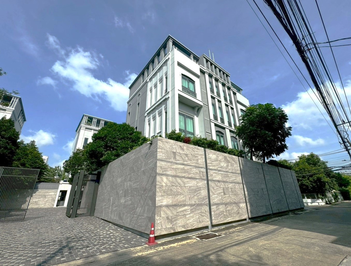 For SaleAri,Anusaowaree : 🏡 Luxurious 5-storey semi-detached house with private elevator & Swimming pool Ari-Phahon Yothin