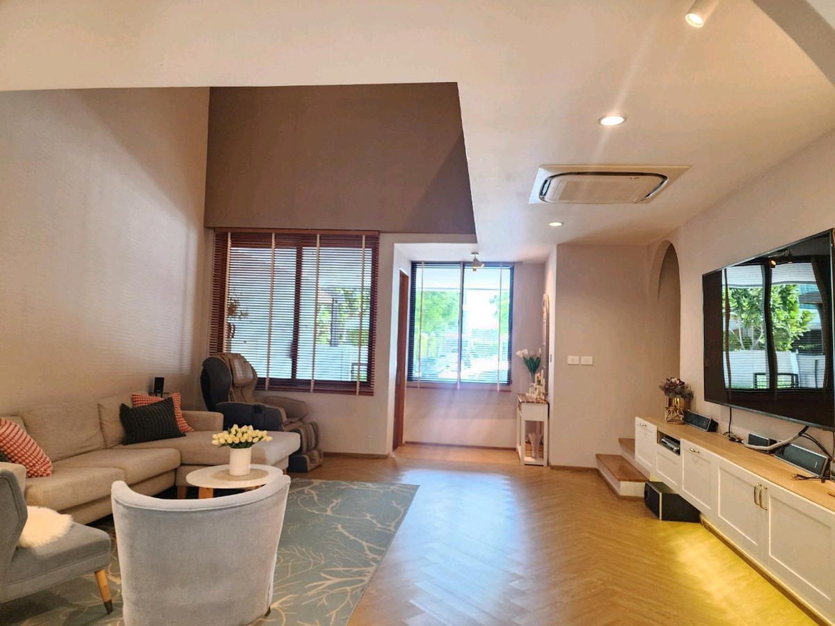 ให้เช่าทาวน์โฮมพัฒนาการ ศรีนครินทร์ : 🔴85000🔴 𝐍𝐢𝐫𝐯𝐚𝐧𝐚 𝐃𝐞𝐟𝐢𝐧𝐞 𝐒𝐫𝐢𝐧𝐚𝐤𝐚𝐫𝐢𝐧-𝐑𝐚𝐦𝐚𝟗 แบบ 3 ห้องนอน 4 ห้องน้ำ  มี 1 ห้องแม่บ้าน+1 ห้องน้ำ จอดรถ 2 คัน  บ้านจริงสวยตรงปก สอบถามข้อมูลเพิ่มเติม📞 Tel. 065-845-4284 คุณบี✅LINE Official : @bbcondo88   