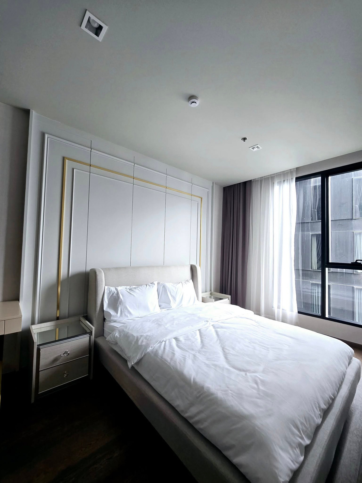 ให้เช่าคอนโดสุขุมวิท อโศก ทองหล่อ : ให้เช่า Ideo Q Sukhumvit 36 ราคา 38,000 บาท [JZr251120]