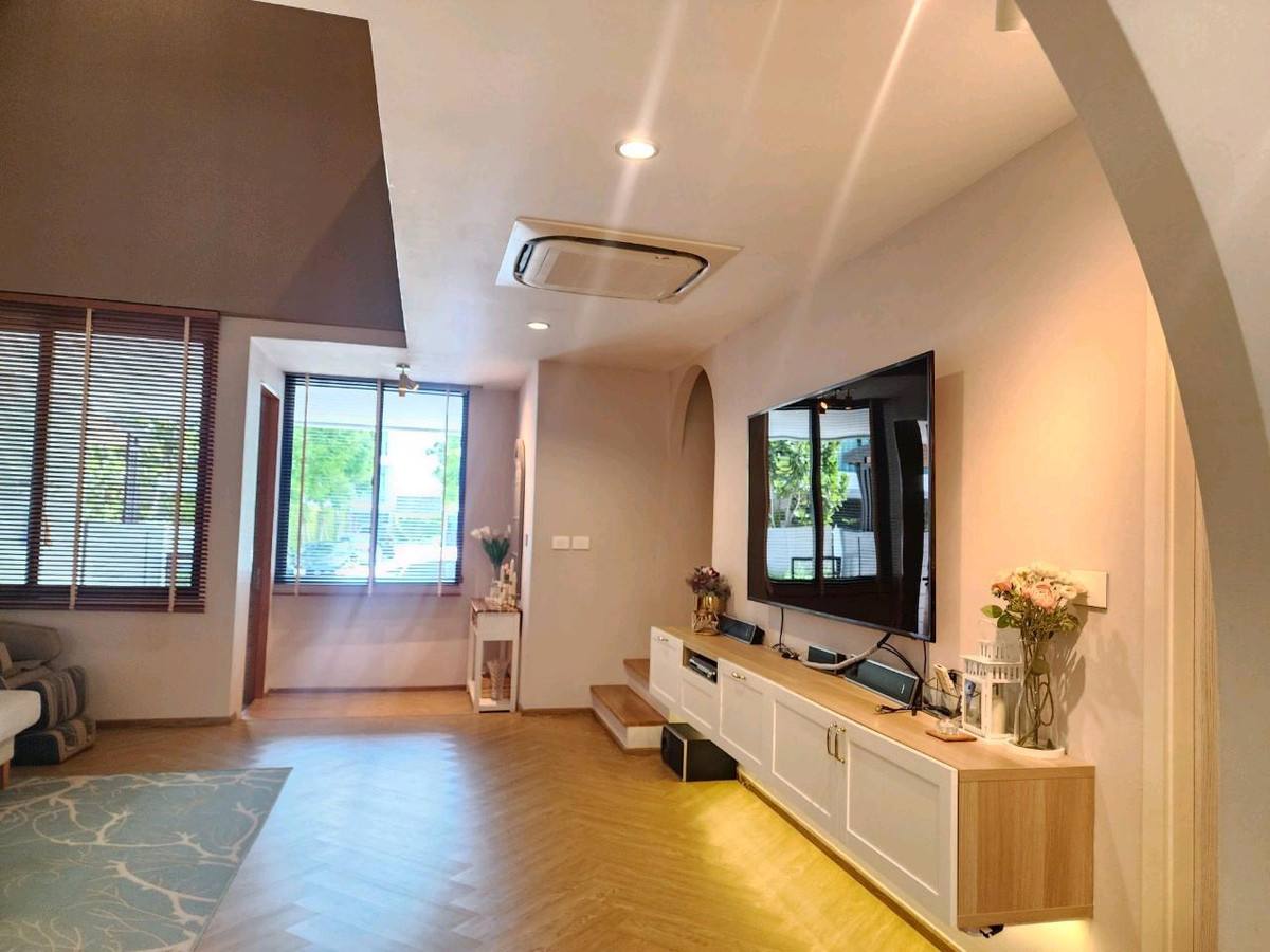 ให้เช่าทาวน์โฮมพัฒนาการ ศรีนครินทร์ : 🔴85000🔴 𝐍𝐢𝐫𝐯𝐚𝐧𝐚 𝐃𝐞𝐟𝐢𝐧𝐞 𝐒𝐫𝐢𝐧𝐚𝐤𝐚𝐫𝐢𝐧-𝐑𝐚𝐦𝐚𝟗 แบบ 3 ห้องนอน 4 ห้องน้ำ  มี 1 ห้องแม่บ้าน+1 ห้องน้ำ จอดรถ 2 คัน  บ้านจริงสวยตรงปก สอบถามข้อมูลเพิ่มเติม📞 Tel. 065-845-4284 คุณบี✅LINE Official : @bbcondo88   