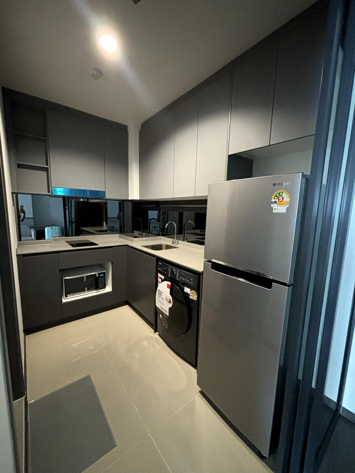 ให้เช่าคอนโดคลองเตย กล้วยน้ำไท : 🔥ให้เช่าด่วน🔥ไอดีโอ สุขุมวิท - พระราม 4 วิวแม่น้ำเจ้าพระยา เฟอร์นิเจอร์ครบพร้อมเข้าอยู่ ใกล้ BTS พระโขนง