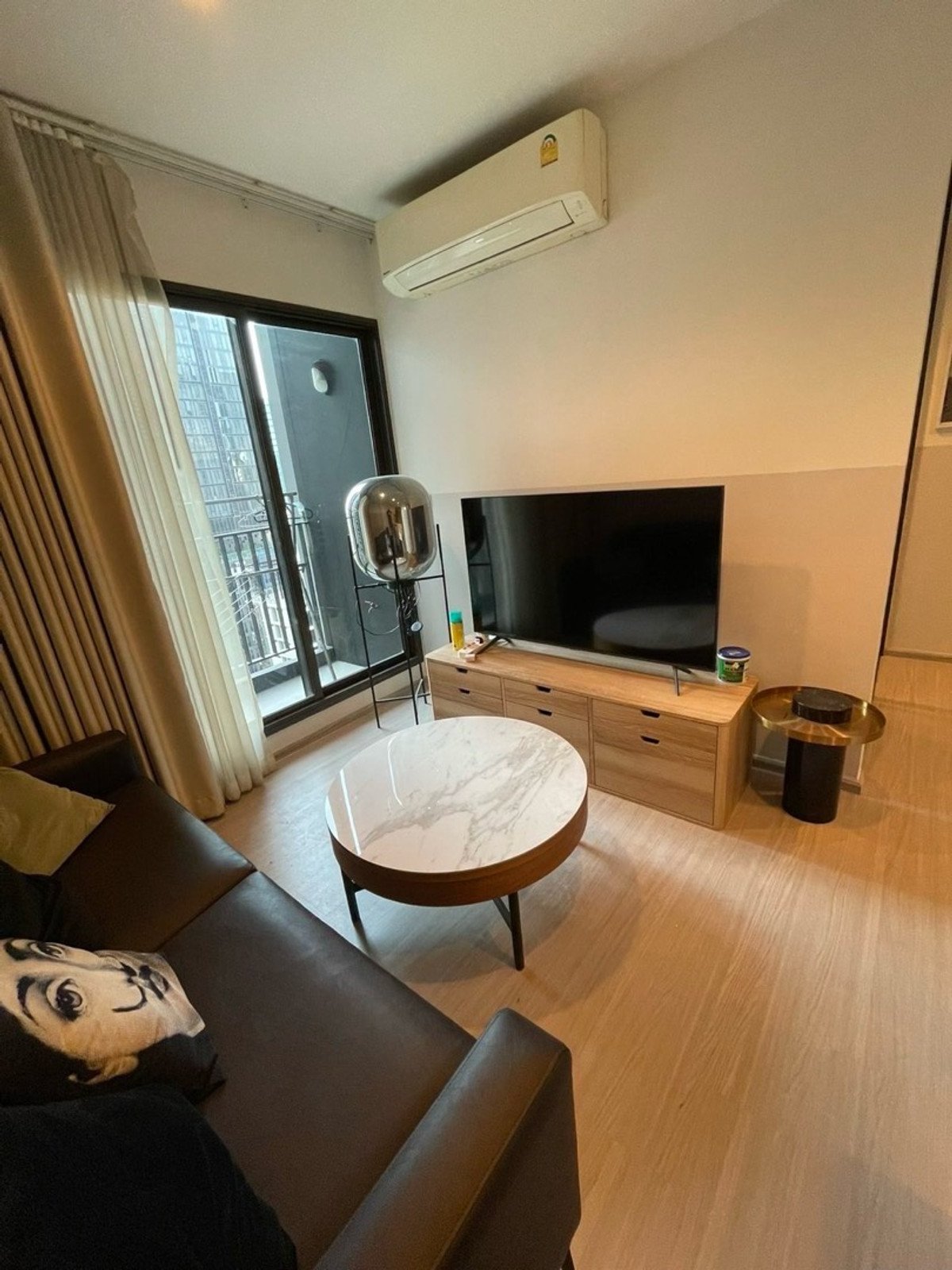 ให้เช่าคอนโดพระราม 9 เพชรบุรีตัดใหม่ RCA : 🏡Cozy 2 Bedroom Unit For Rent @ Life Asoke Rama 9 ✨🏡