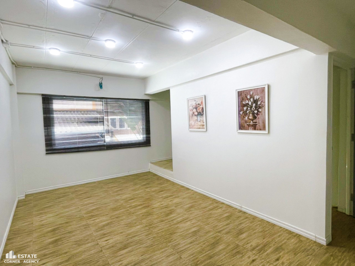 ขายอาคารพาณิชย์ปทุมธานี รังสิต ธรรมศาสตร์ : 81186 - ขายด่วน โฮมออฟฟิศ 3.5 ชั้น ออฟฟิต สำนักงานตกแต่งสวย ทำเลดึ ใกล้สถานีรถไฟฟ้าคูคต