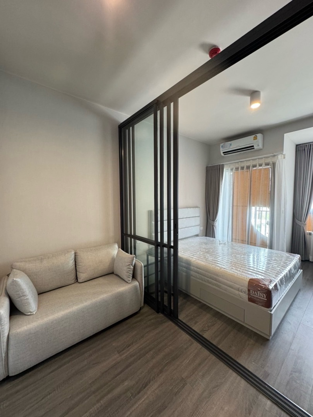 ขายคอนโดคลองเตย กล้วยน้ำไท : ราคาพิเศษ 1 นอน 3.99  BTS พระโขนง 350 เมตร