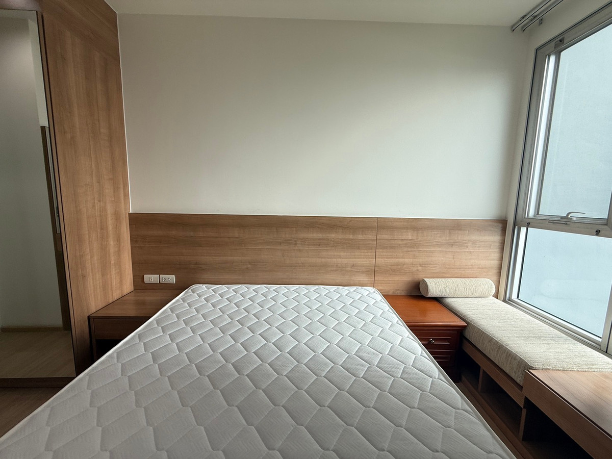 For RentCondoOnnut, Udomsuk : Rhythm Sukhumvit 50 for rent only 20,000 Baht/month 35 sqm 1bedroom 1 bathroom floor 14th Tel:0838824256