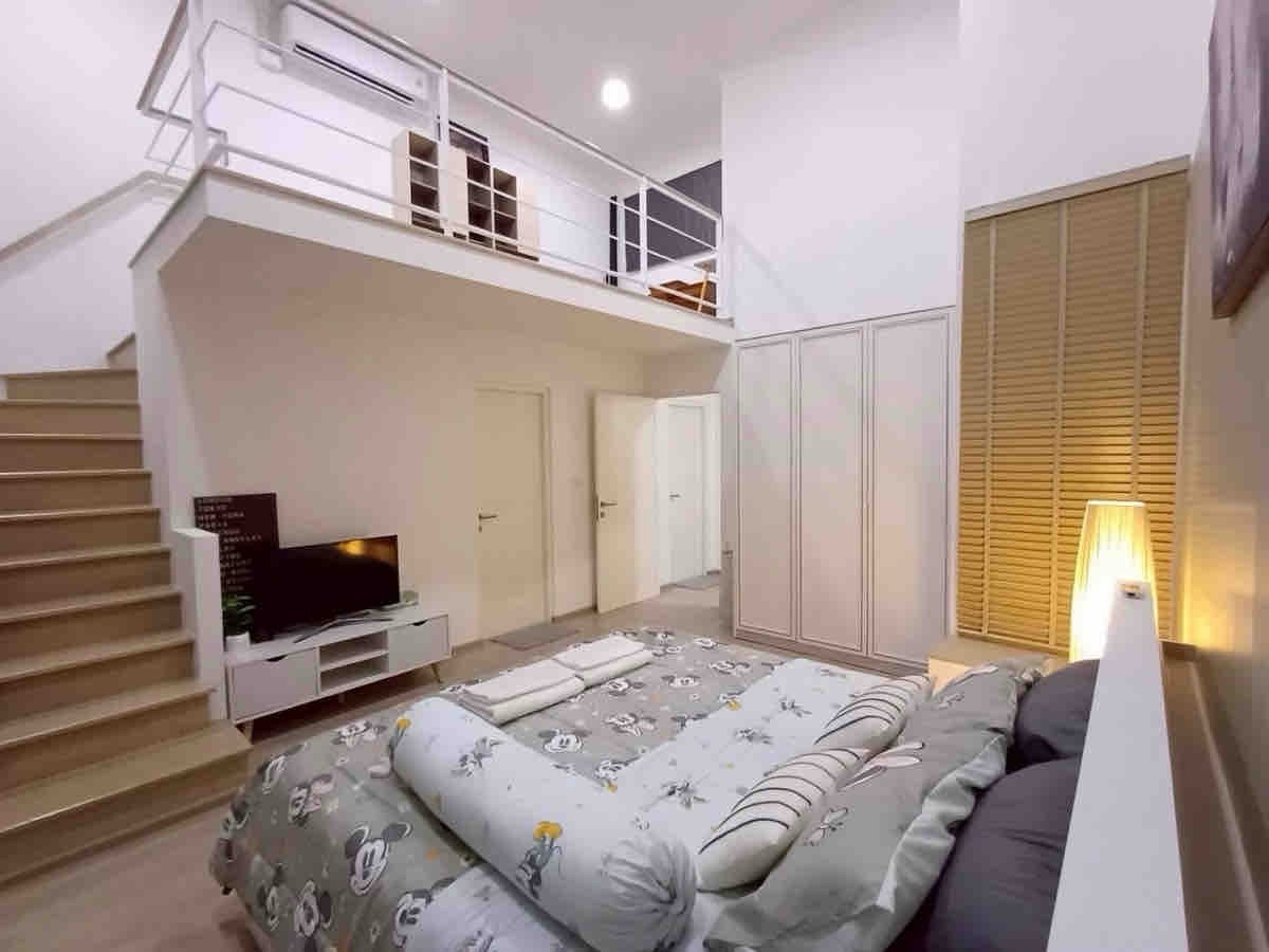 For RentTownhomeBangna, Bearing, Lasalle : 💥ForRent💥3Bed • Indy2 Bangna-Ramkhamhang 2 🏡 Near Mega Bangna 🛒🛍️ Duplex ‼️Corner House 🌟🌟