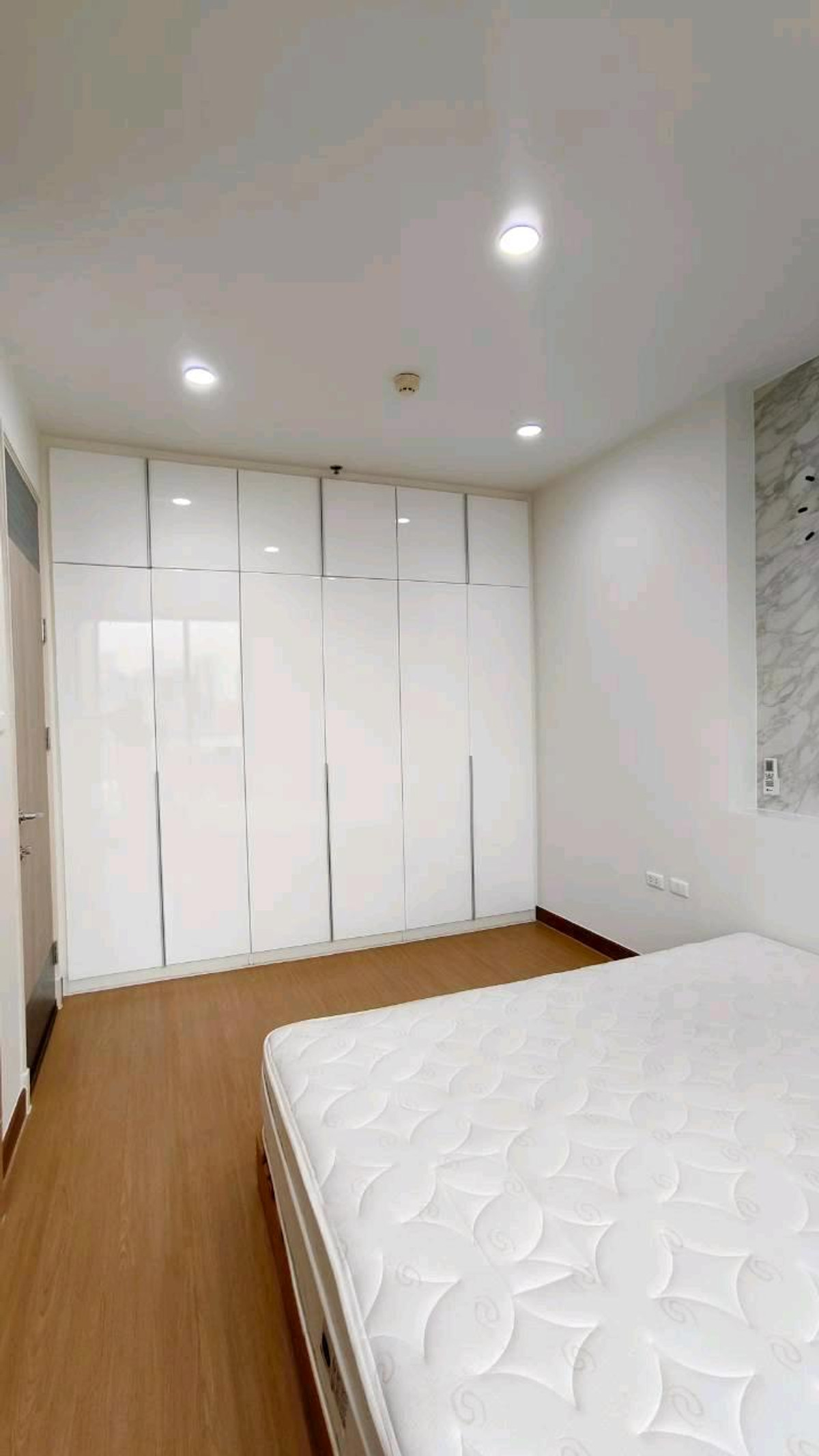 CondoRama9, Petchburi, RCA : Condo for sale/rent Supalai Premium @ Asoke.