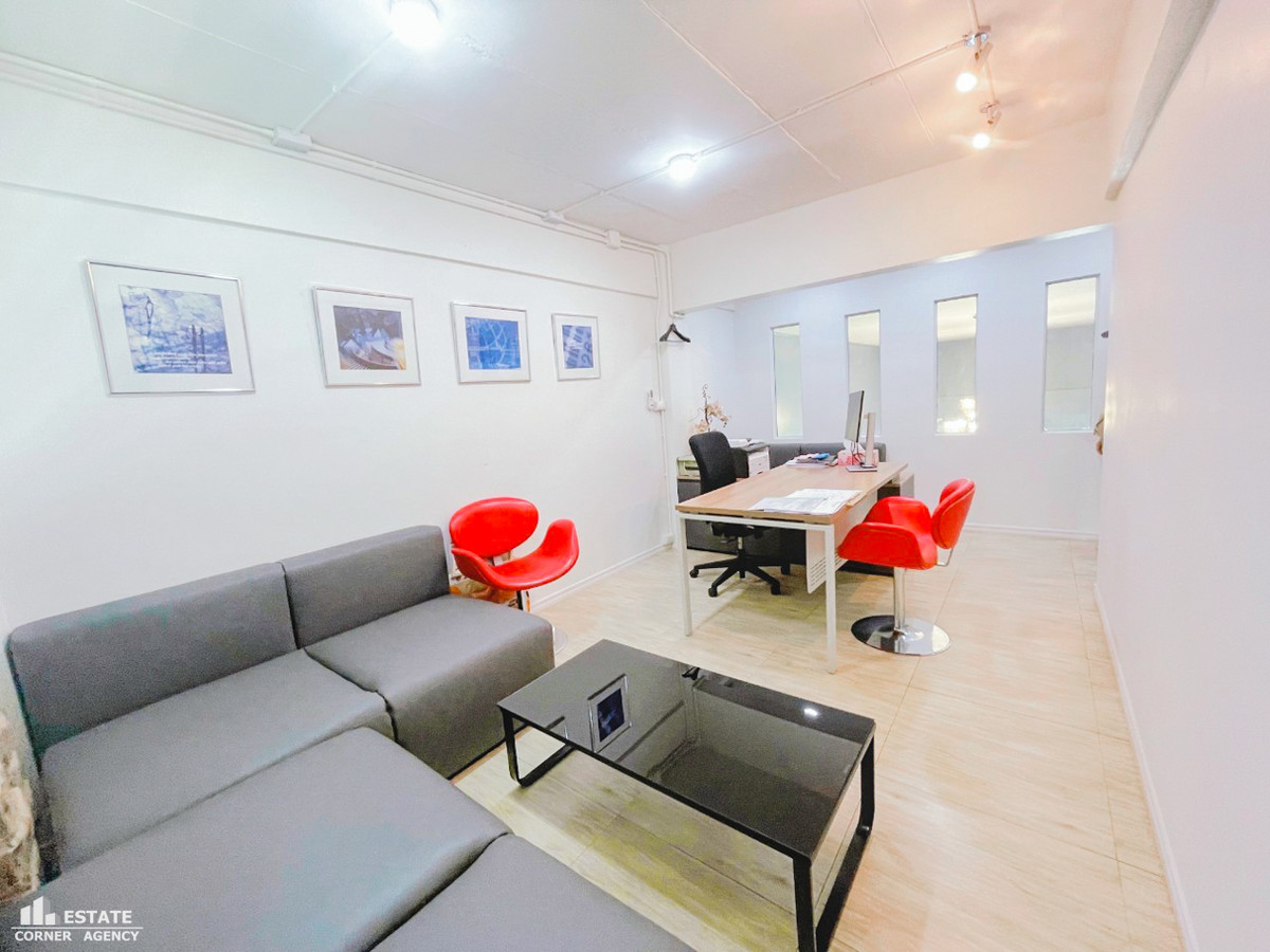 ขายอาคารพาณิชย์ปทุมธานี รังสิต ธรรมศาสตร์ : 81186 - ขายด่วน โฮมออฟฟิศ 3.5 ชั้น ออฟฟิต สำนักงานตกแต่งสวย ทำเลดึ ใกล้สถานีรถไฟฟ้าคูคต