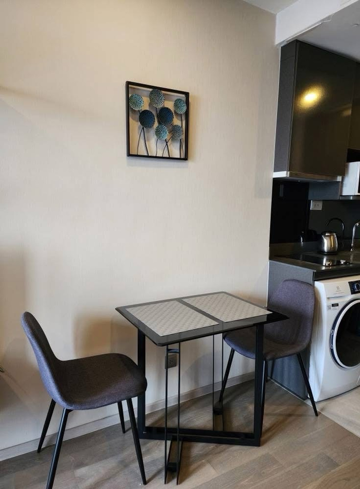 ให้เช่าคอนโดสุขุมวิท อโศก ทองหล่อ : ให้เช่าคอนโด Ashton Asoke-แอชตัน อโศก ชั้น 18 ขนาด 35 ตร.ม. 1 bedroom 1 bathroom วิวเมือง ทิศตะวันออก ราคาพิเศษ 25,000 บาท