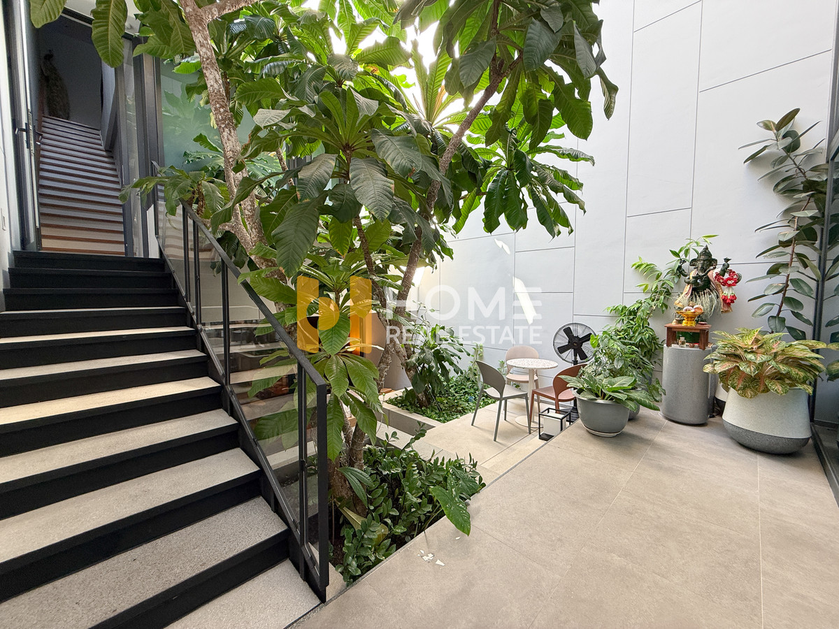 ขายทาวน์โฮมพัฒนาการ ศรีนครินทร์ : Private Courtyard ✨ ทาวน์โฮม บ้านภูริปุรี คอร์ทยาร์ด พัฒนาการ / 3 ห้องนอน (ขาย), Baan Puripuri Courtyard Pattanakarn / Townhome 3 Bedrooms (FOR SALE) FON258