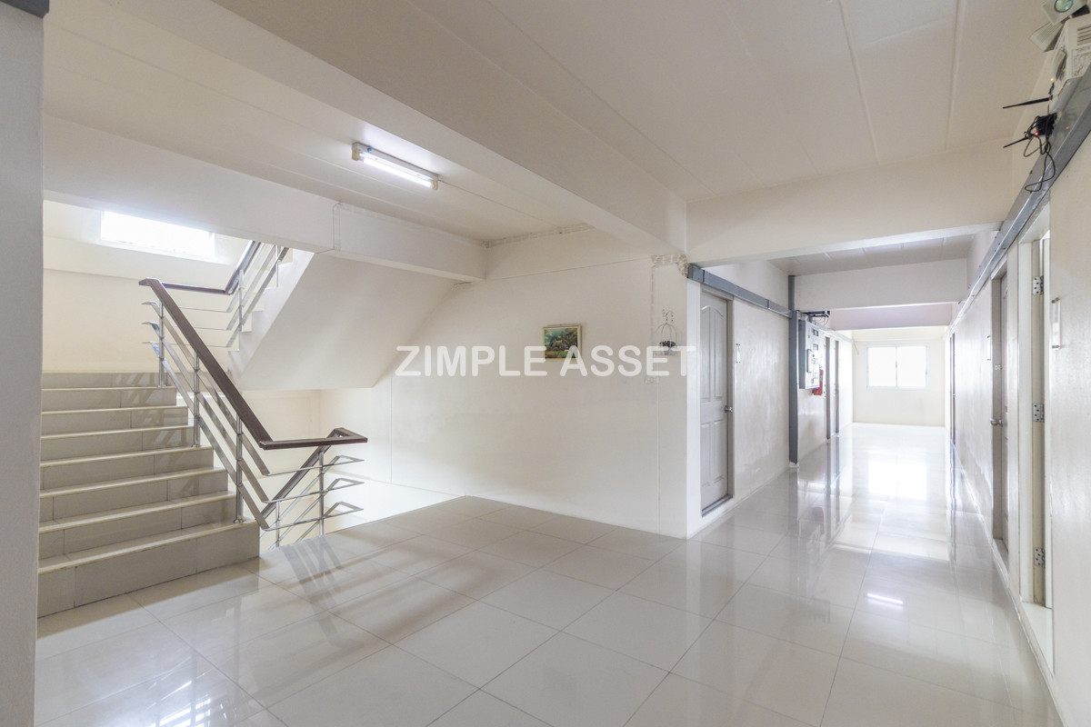For RentSamut Prakan,Samrong : Line ID: @zimple_asseet Apartment for Rent near Bang Phli Industrial Estate, Soi Muban Saeng Tawan Spacious, clean, safe, and affordable rooms in a convenient location.