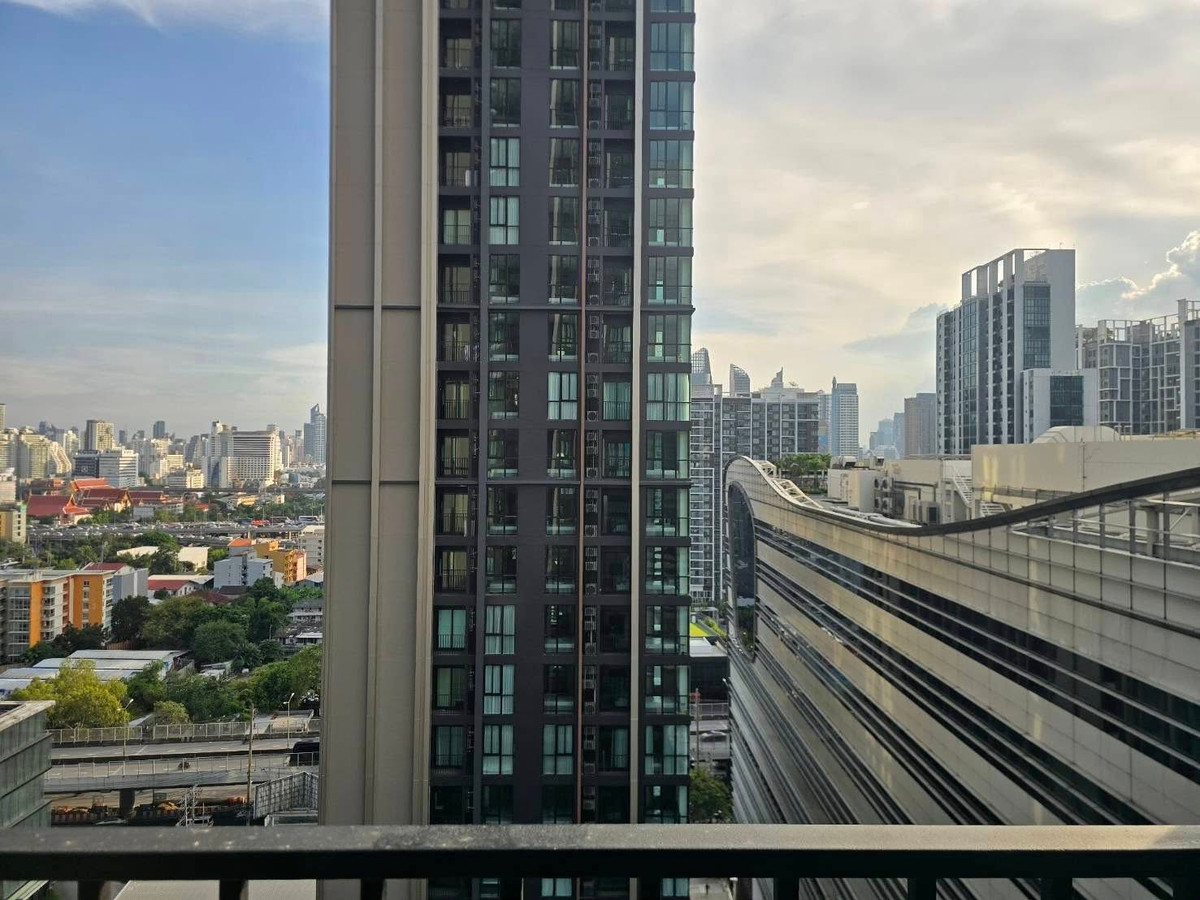 For RentCondoRama9, Petchburi, RCA : Nue District R9 -2BR✨37,000/Month✨Corner room