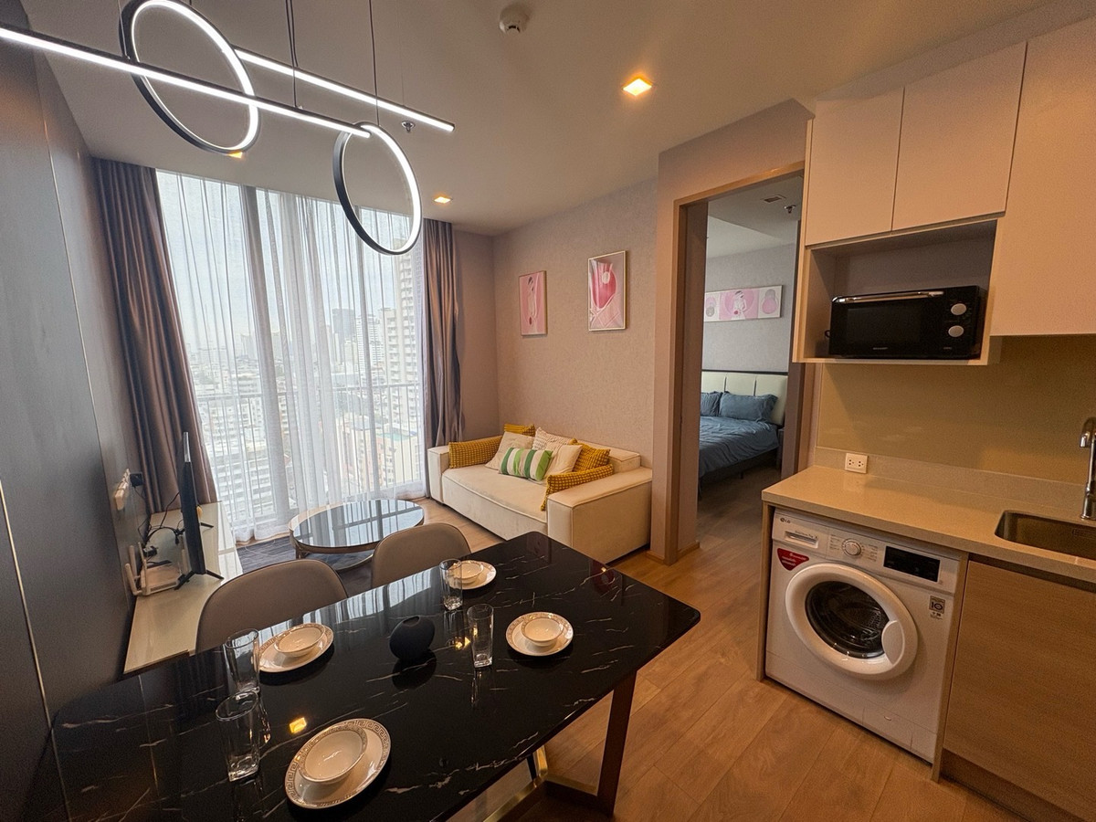 ให้เช่าคอนโดสุขุมวิท อโศก ทองหล่อ : 🔥Rent 1BR🔥35sqm🔥Floor15🔥28,000/month🔥Noble Around 33🔥