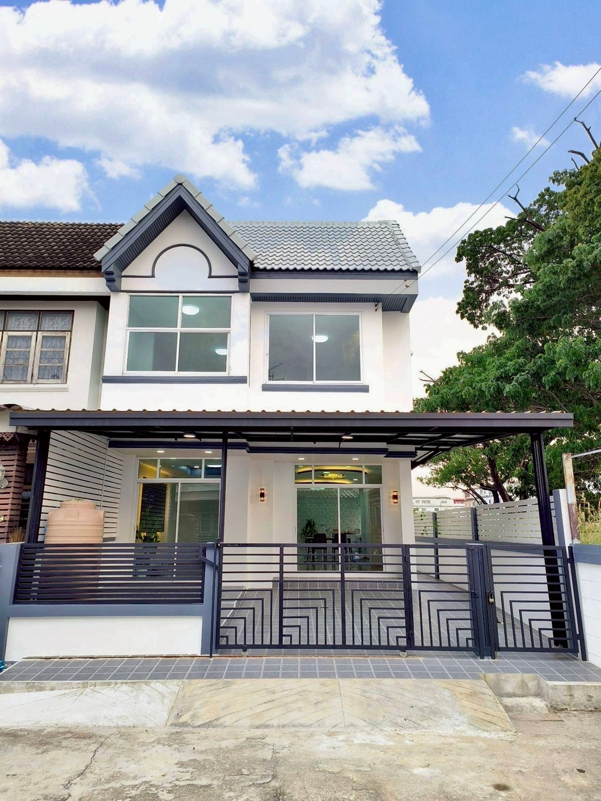 ขายทาวน์โฮมนวมินทร์ รามอินทรา : ขายทาวน์เฮาส์ 2 ชั้น หลังมุม หมู่บ้านเมธา 2 คู้บอน 27 แยก 29 บ้านสวย พร้อมเฟอร์นิเจอร์ครบ พร้อมเข้าอยู่