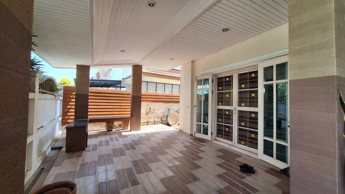 ขายบ้านมีนบุรี-ร่มเกล้า : บ้านเดี่ยว พาร์คเวย์ ชาเล่ต์ รามคำแหง / 3 ห้องนอน (ขาย), Parkway Chalet Ramkhamhaeng / Detached House 3 Bedrooms (FOR SALE) AA597